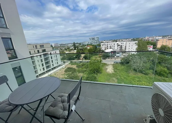 Апартаменти Escape 29 *