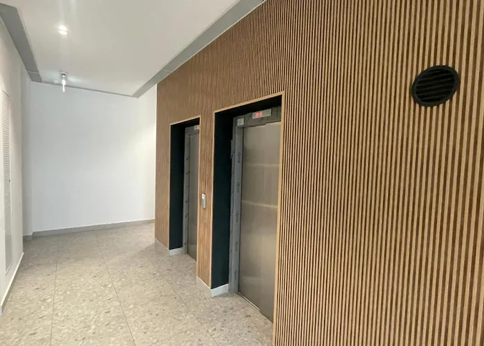 Escape 29 * Bucureşti