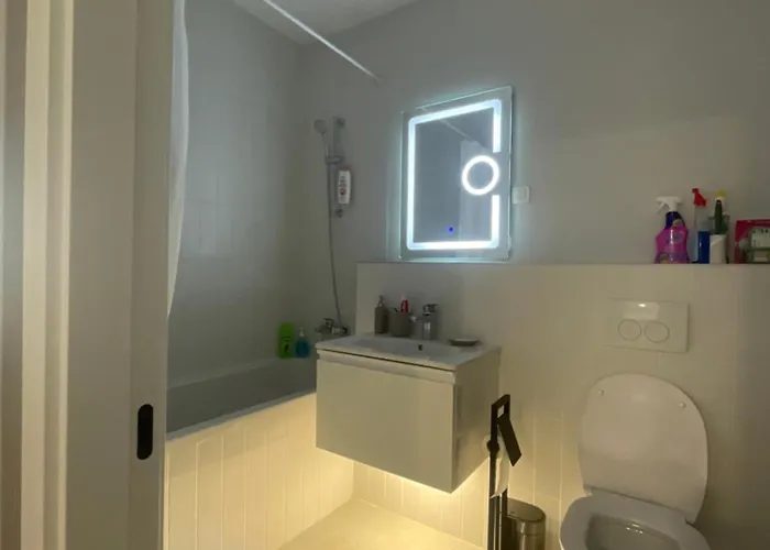 Escape 29 * Bucureşti